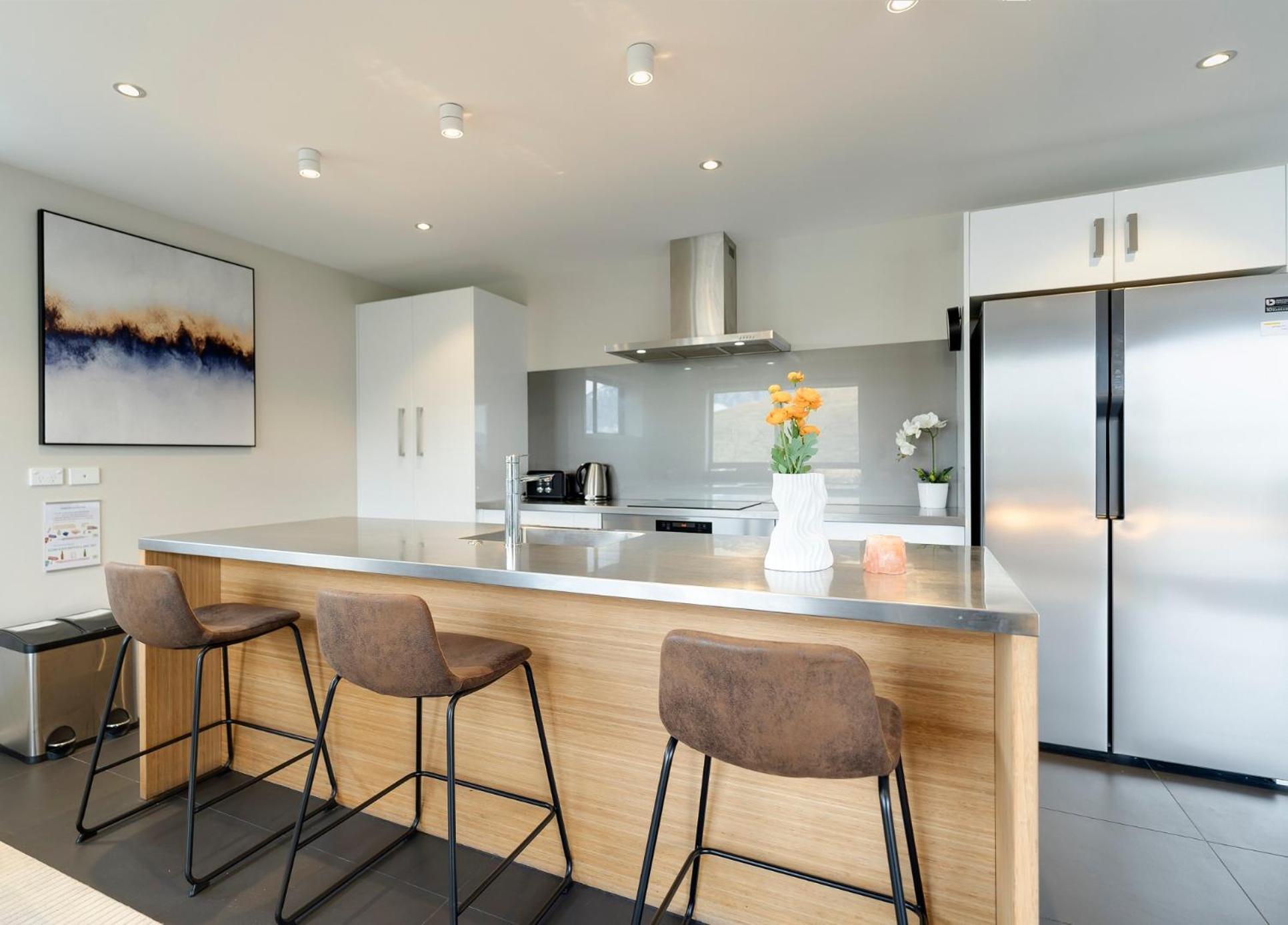 Queenstown Lake And Mountain View Retreat Free Wifi Free Street Parking 外观 照片